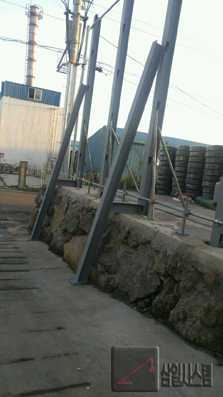 3818_copy_4234_2049928719_LZImisyK_430077417588c379c460858c95e41f75fd95b766.jpg 이미지크게보기